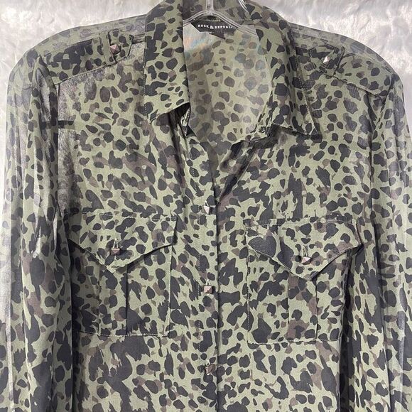 Rock and Republic Women's Button-up Animal Print Polyester Shirt Size M - Picture 11 of 15